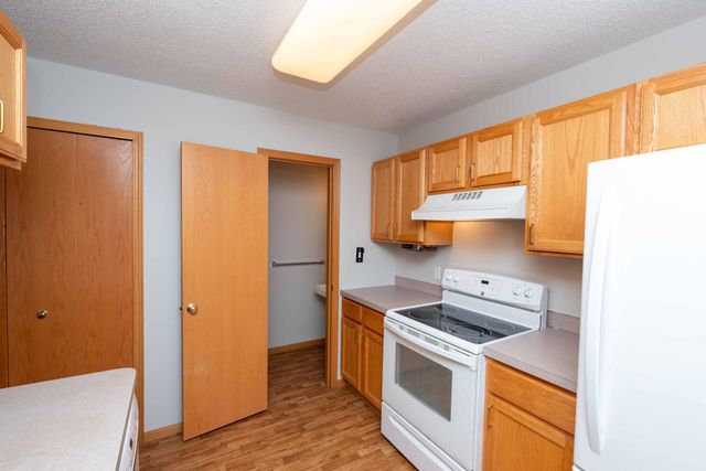 11547 Elmwood Avenue N, Champlin, MN 55316