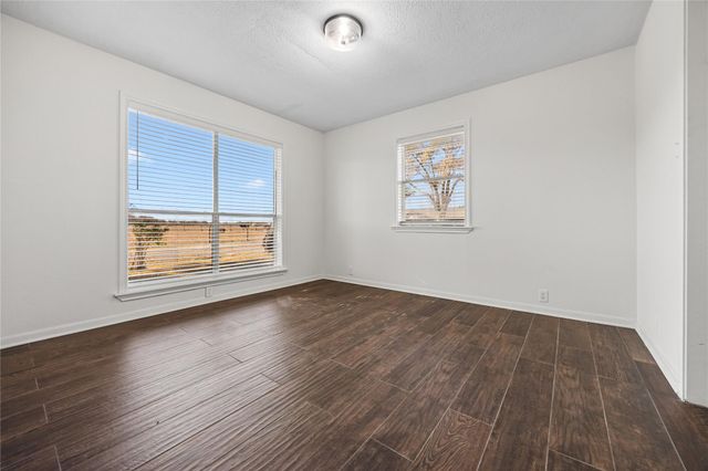 19214 County Road 268, East Bernard, TX 77435