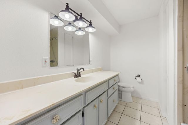 19214 County Road 268, East Bernard, TX 77435