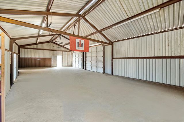 19214 County Road 268, East Bernard, TX 77435