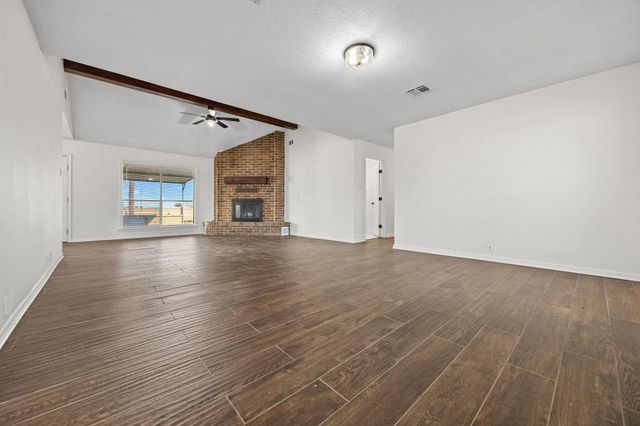 19214 County Road 268, East Bernard, TX 77435