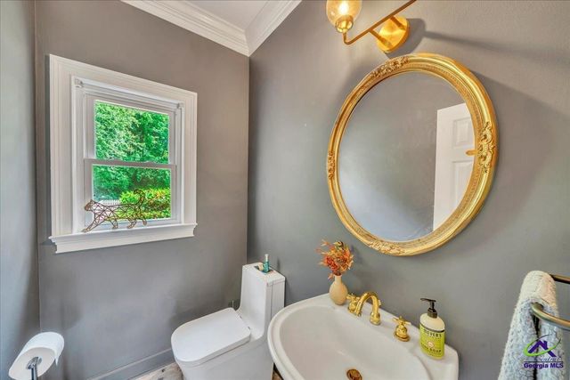 131 Ashford Park, Macon, GA 31210