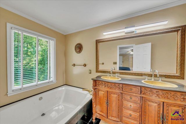 131 Ashford Park, Macon, GA 31210