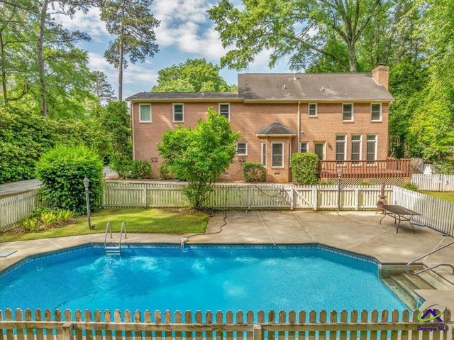 131 Ashford Park, Macon, GA 31210