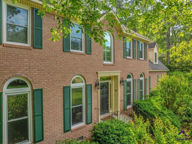 131 Ashford Park, Macon, GA 31210