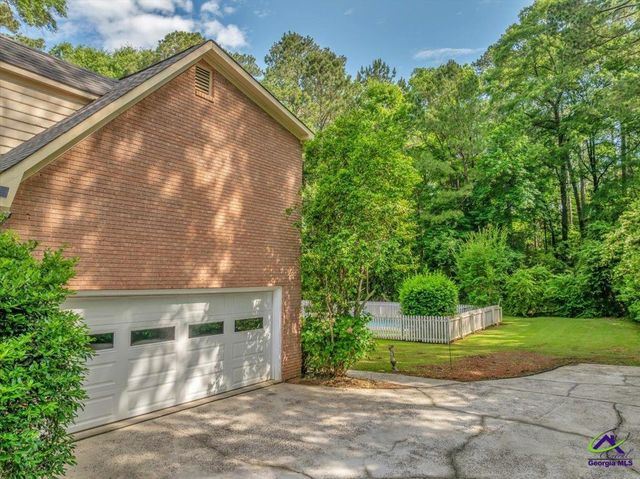 131 Ashford Park, Macon, GA 31210