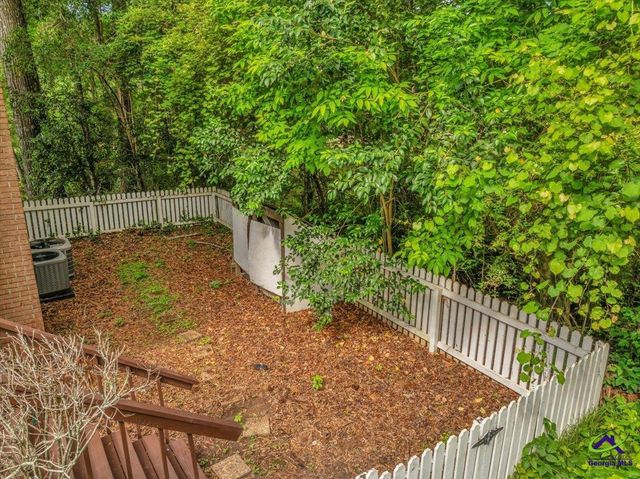 131 Ashford Park, Macon, GA 31210