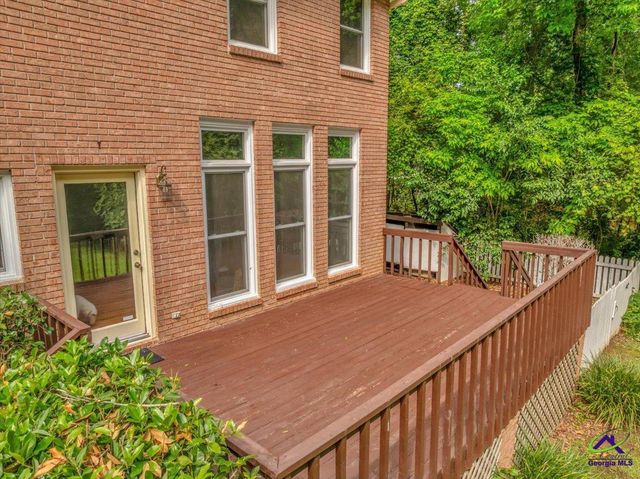 131 Ashford Park, Macon, GA 31210