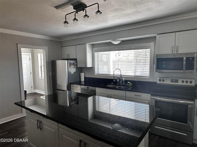 1711 OCEAN DUNES TERRACE, Daytona Beach, FL 32118