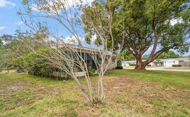 2042 FAIR OAK DRIVE, Clearwater, FL 33763