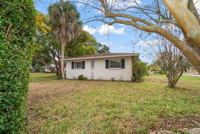 2042 FAIR OAK DRIVE, Clearwater, FL 33763