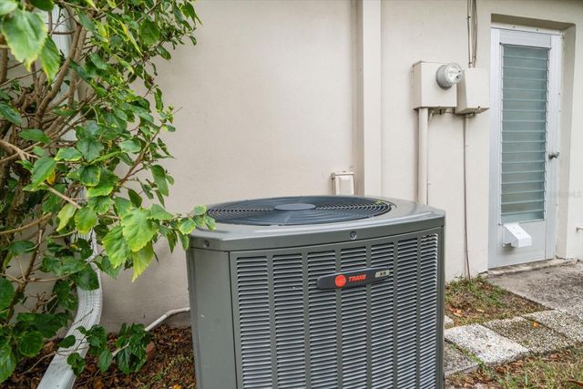 2042 FAIR OAK DRIVE, Clearwater, FL 33763