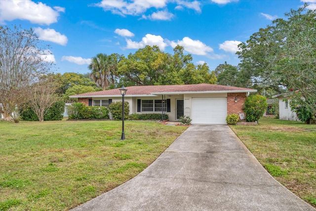 2042 FAIR OAK DRIVE, Clearwater, FL 33763