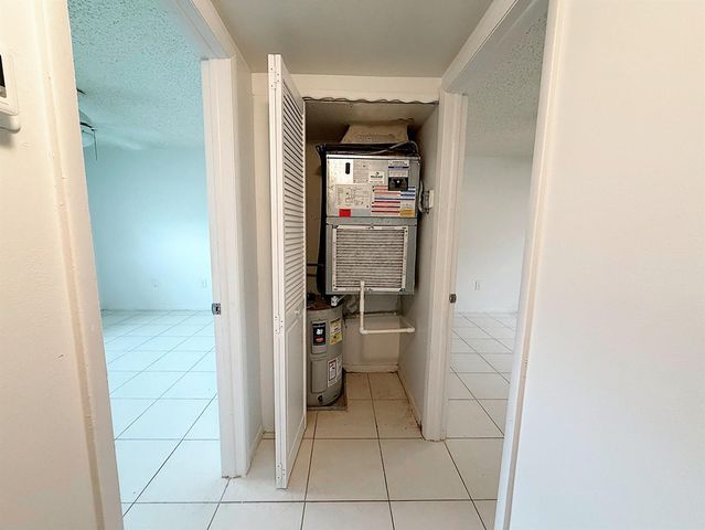 650 SW 2nd SW 2480, Boca Raton, FL 33432
