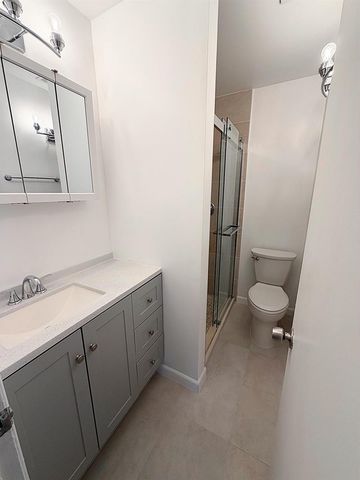 650 SW 2nd SW 2480, Boca Raton, FL 33432