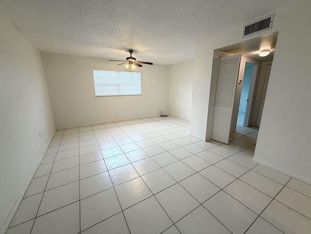 650 SW 2nd SW 2480, Boca Raton, FL 33432