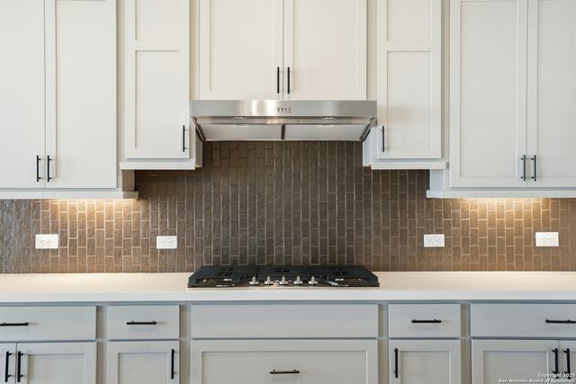 403 Lake Champlain, New Braunfels, TX 78130