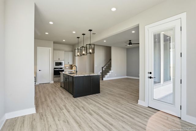 403 Lake Champlain, New Braunfels, TX 78130