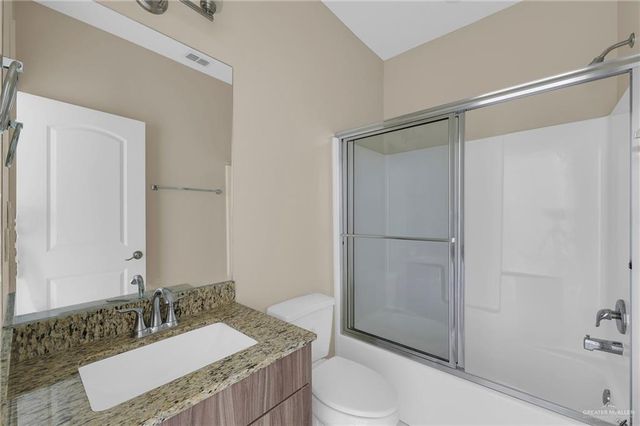 412 Carlisle Avenue 4, Edinburg, TX 78539