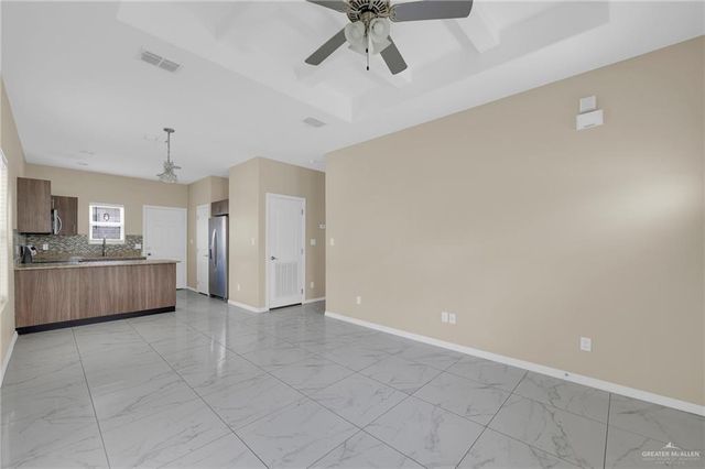 412 Carlisle Avenue 4, Edinburg, TX 78539