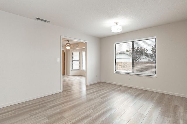 2197 Candy Cane Walk, Manteca, CA 95336