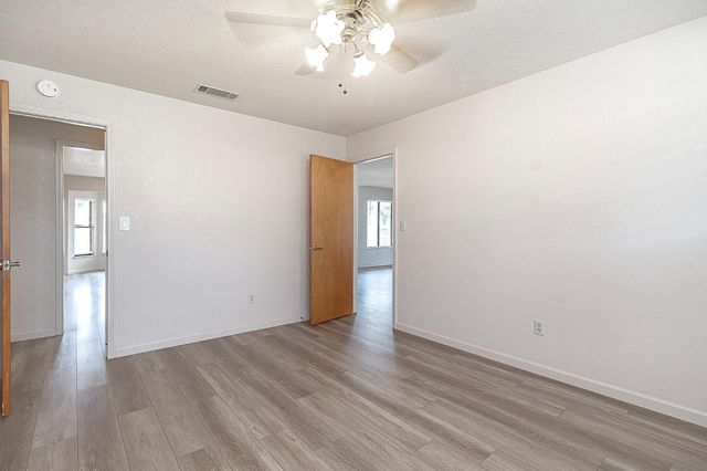 2197 Candy Cane Walk, Manteca, CA 95336