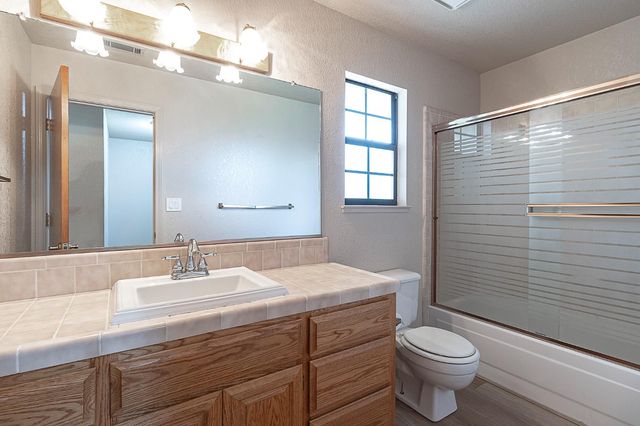 2197 Candy Cane Walk, Manteca, CA 95336