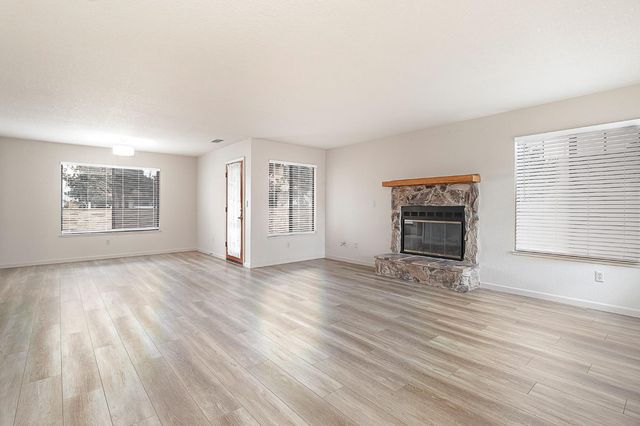 2197 Candy Cane Walk, Manteca, CA 95336