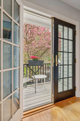 76 Harbor Road, Head Of The Harbor, NY 11780