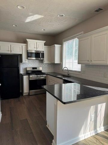 205 Harmony Ct, Alpharetta, GA 30004
