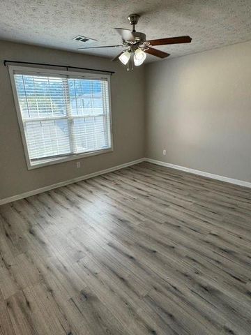 205 Harmony Ct, Alpharetta, GA 30004