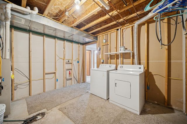 532 7th Street SW, Pine Island, MN 55963