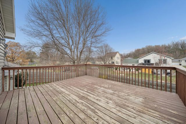 532 7th Street SW, Pine Island, MN 55963