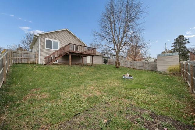 532 7th Street SW, Pine Island, MN 55963