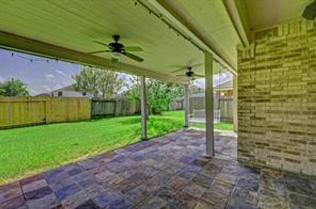 2507 Winged Dove Drive, Galveston, TX 77573