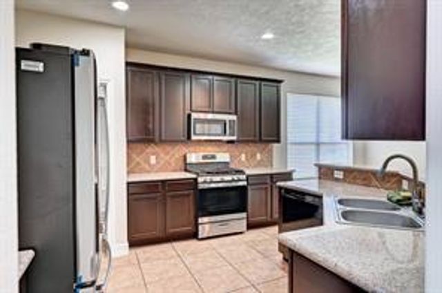 2507 Winged Dove Drive, Galveston, TX 77573