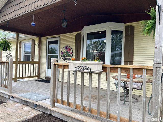 13829 1ST Street, Pekin, IL 61554