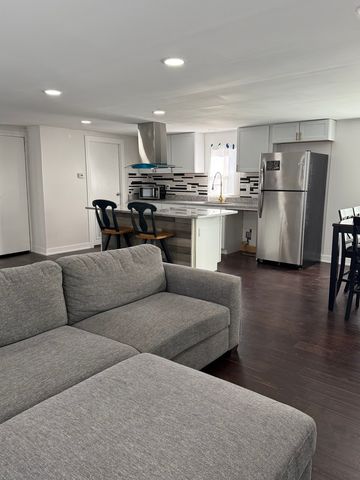 25 Hearthside Drive, Matteson, IL 60443