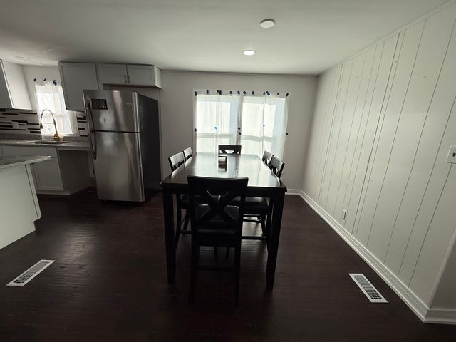 25 Hearthside Drive, Matteson, IL 60443