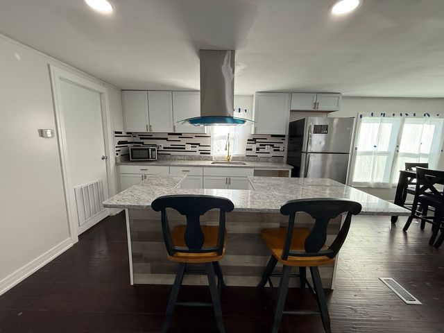 25 Hearthside Drive, Matteson, IL 60443