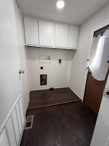 25 Hearthside Drive, Matteson, IL 60443