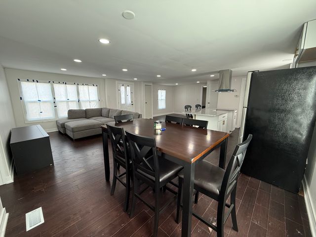 25 Hearthside Drive, Matteson, IL 60443