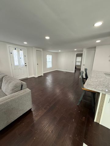 25 Hearthside Drive, Matteson, IL 60443