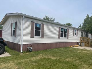 25 Hearthside Drive, Matteson, IL 60443