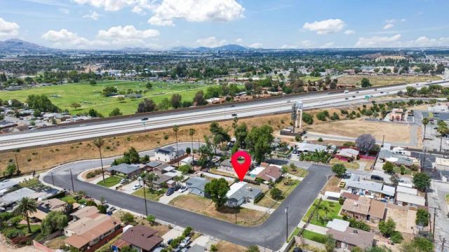 6564 Lynwood Way, Highland, CA 92346