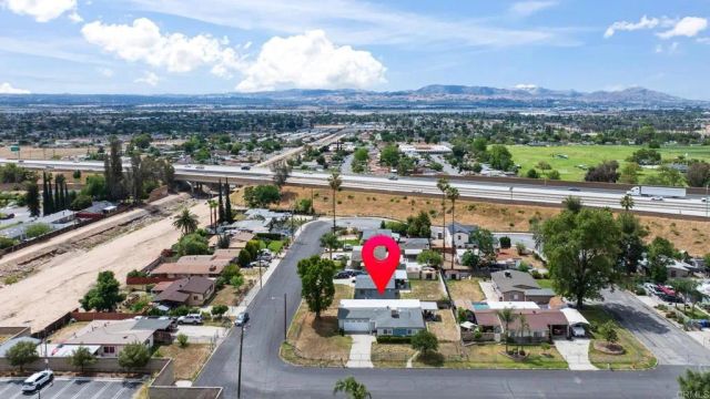 6564 Lynwood Way, Highland, CA 92346