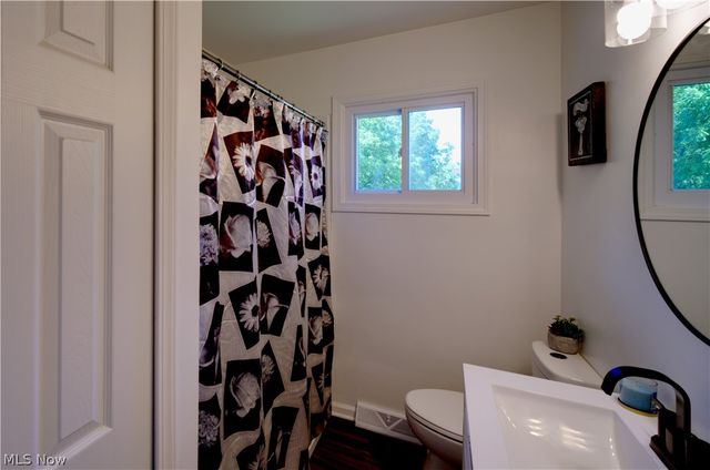 3561 Johnson Road, Norton, OH 44203