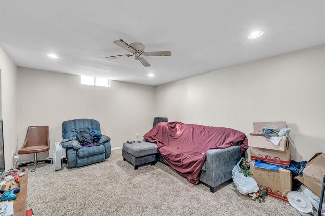 920 W Clyde St, Andover, KS 67002