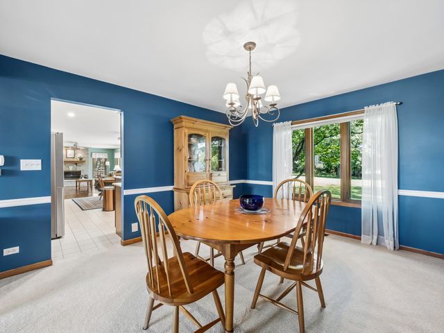 8814 Galleria Court, Spring Grove, IL 60081