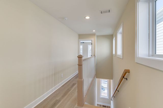 1135 Lawrence Ave, Madison, TN 37115